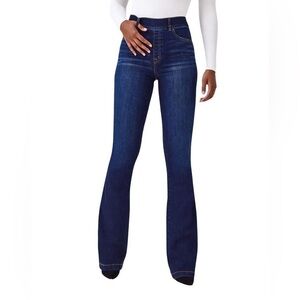 NWT - Spanx Flare Jeans Midnight Shade - L